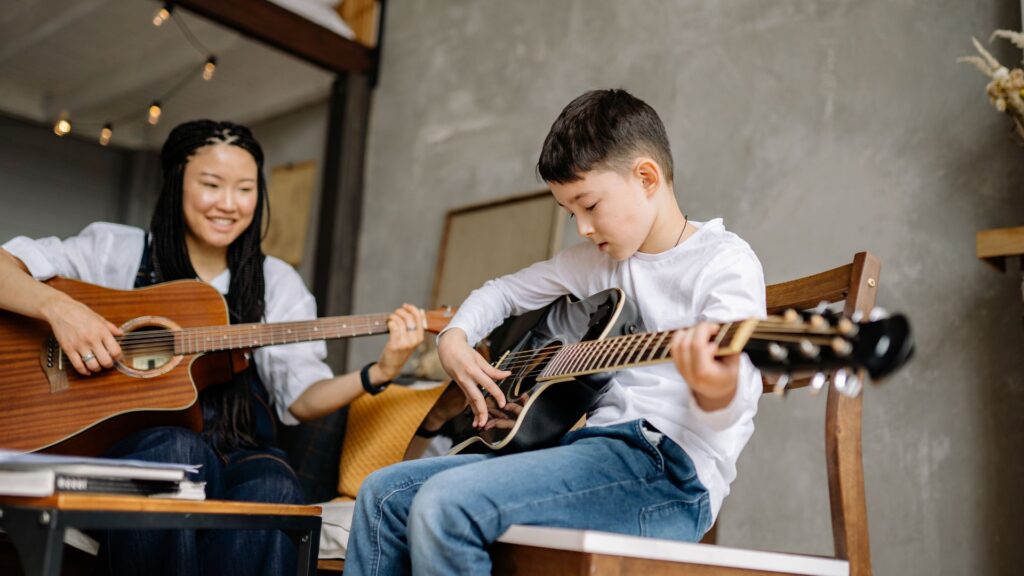 یادگیری گیتار چقدر طول میکشد